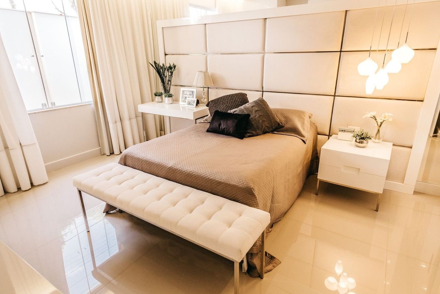 8 Fluffy Bed Ideas for a Cozy, Luxurious Look